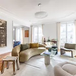 Apartment Luxury - 5 Min Walk From Champs-elysees *