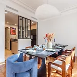 Luxury - 5 Min Walk From Champs-elysees *