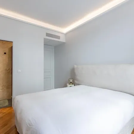 Luxury - 5 Min Walk From Champs-elysees *