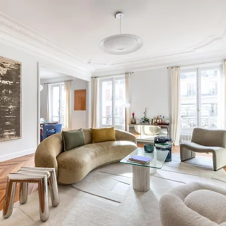 Apartment Luxury - 5 Min Walk From Champs-elysees *