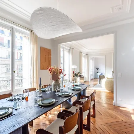 Luxury - 5 Min Walk From Champs-elysees *