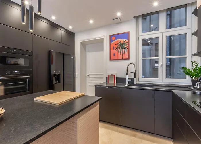 Luxury - 5 Min Walk From Champs-elysées