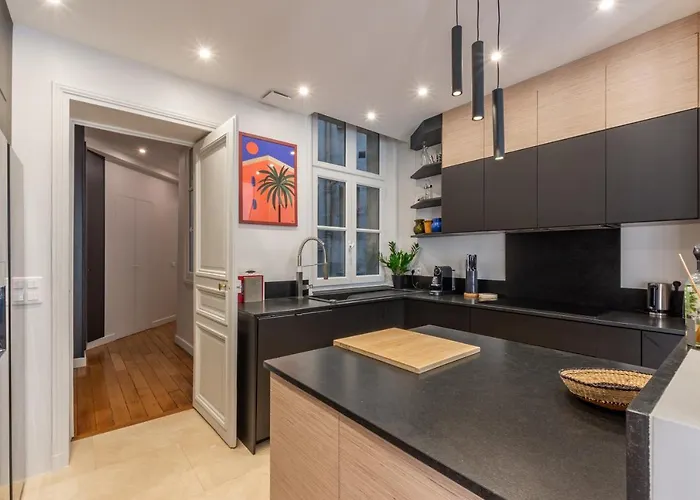 Luxury - 5 Min Walk From Champs-elysées Appartamento