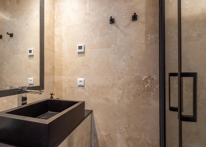 Luxury - 5 Min Walk From Champs-elysées * Parigi