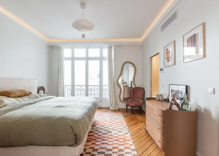 Luxury - 5 Min Walk From Champs-elysees Paris