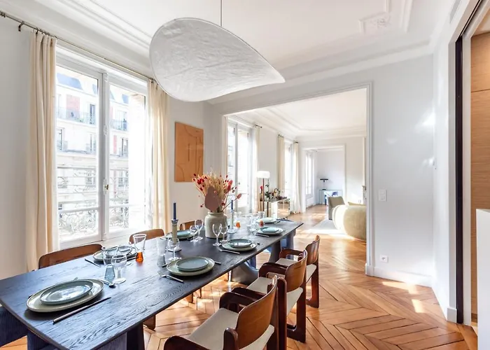 Luxury - 5 Min Walk From Champs-elysees *